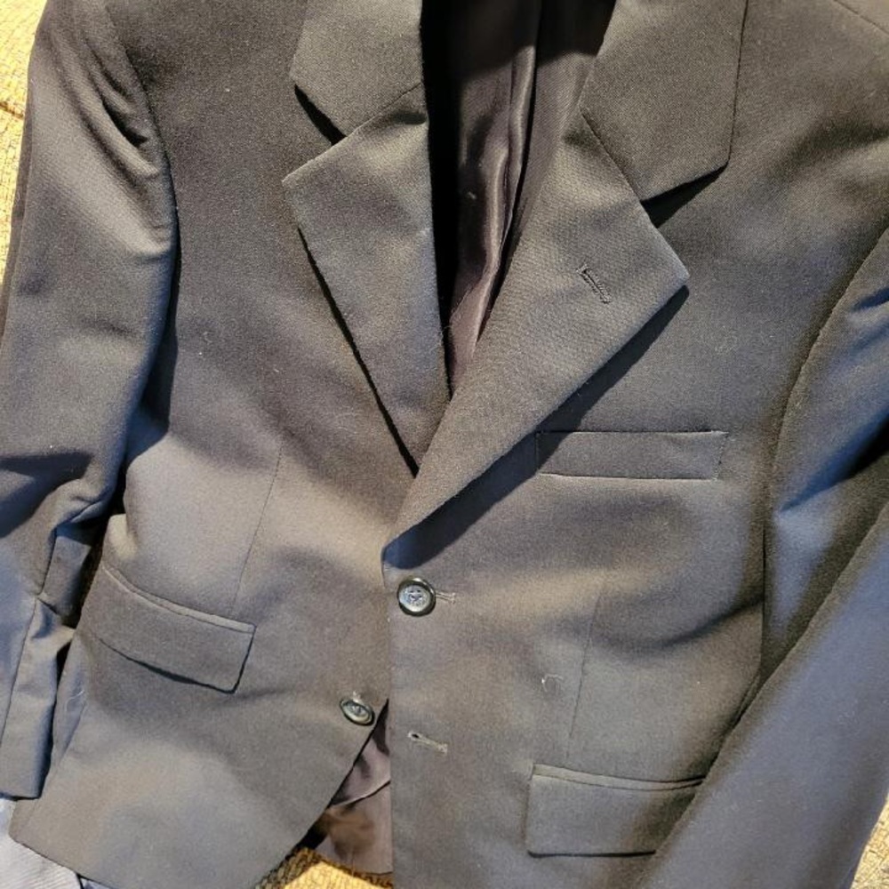 Brooks Brothers boys suit! Worn once!